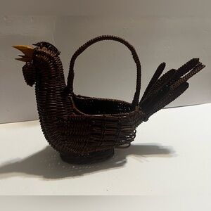 Vintage Wicker Woven Chicken Basket With Handle Wood Beak